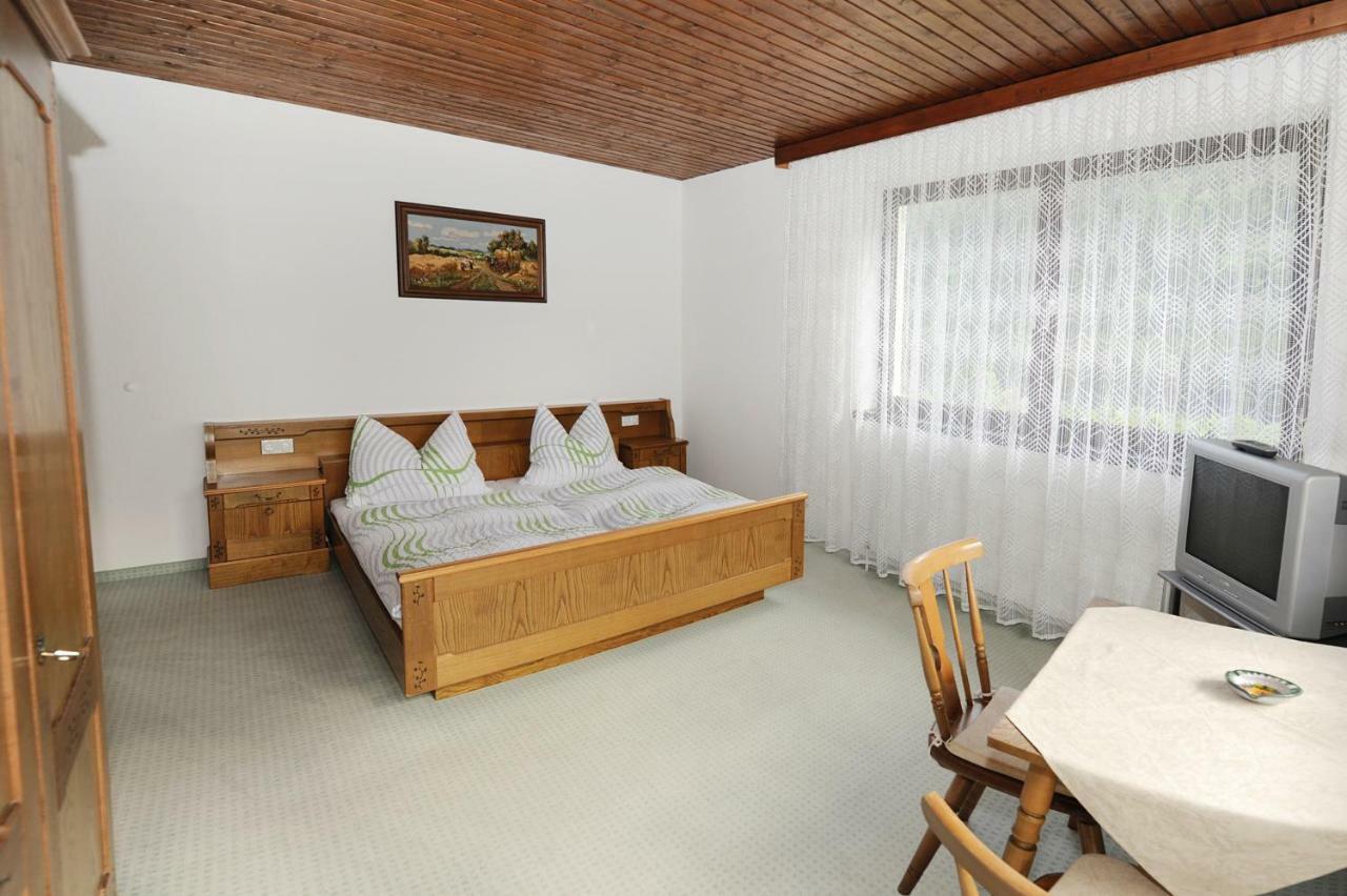 Haus Karin Bed & Breakfast Санкт Галенкирх Стая снимка